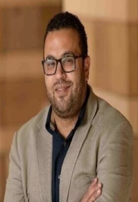 Dr. Moataz El Hela999ly